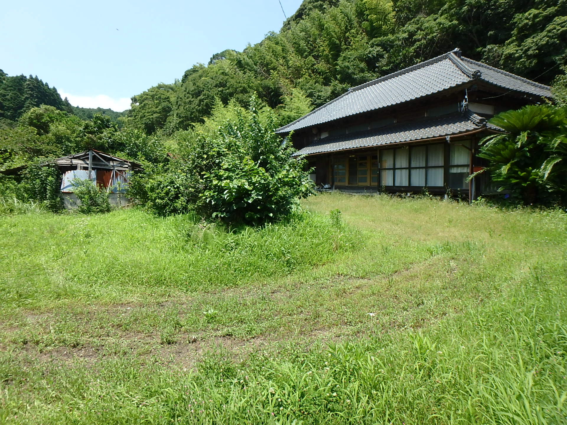 千葉県南房総市丸本郷の古民家付きの土地　南房総の不動産　田舎暮らし向き物件　就農希望書向き