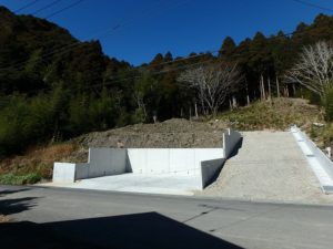 千葉県鴨川市二子の売地 海遠望の売地 南総ユニオン株式会社 恵まれた山あいの自然環境