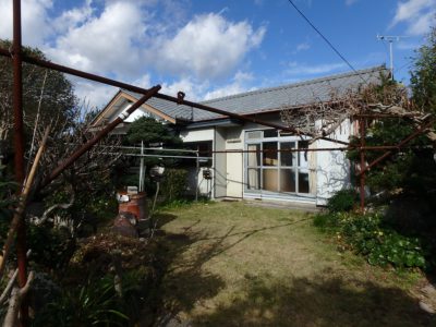 広庭付売家 南房総市千倉町北朝夷 3DK+広縁 950万円 サムネイル画像1