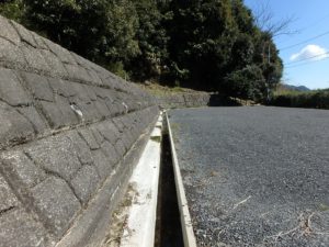 千葉県鴨川市花房の土地　南房総の不動産　鴨川の海が見える物件　雨水対策もできてます