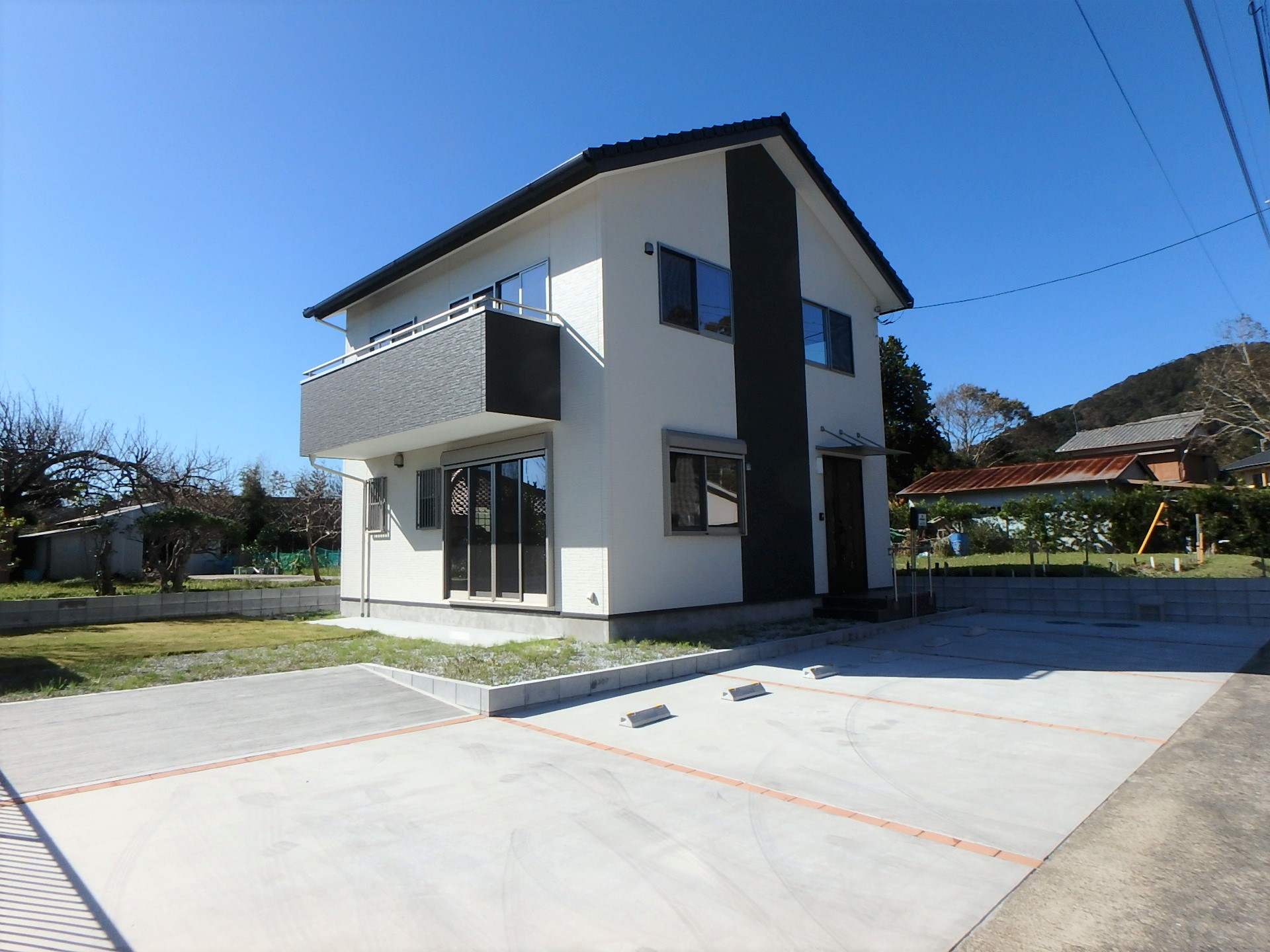 千葉県鴨川市花房の不動産、新築未入居戸建て、ご商談中