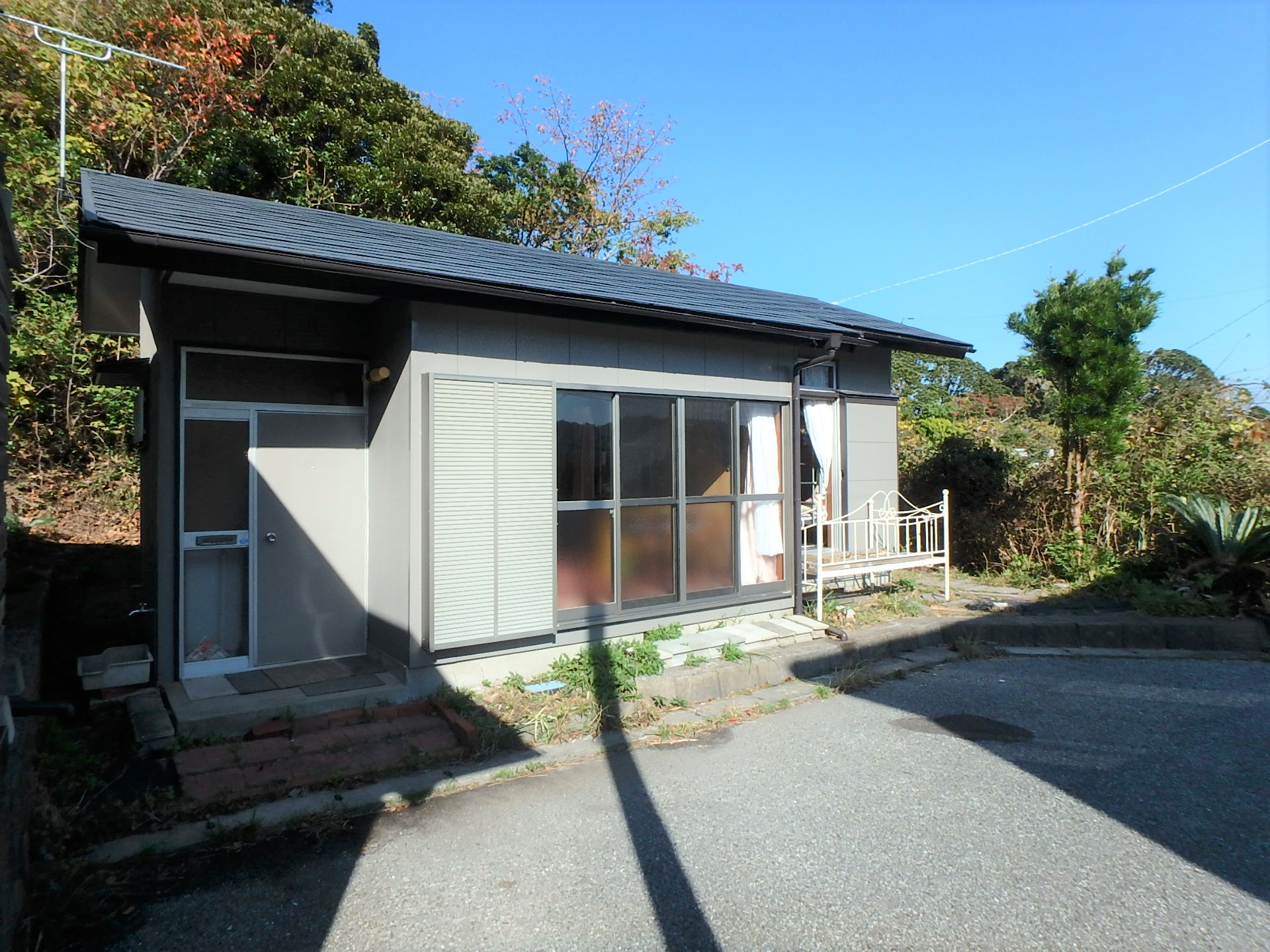 千葉県館山市波左間の不動産、海の近くの別荘、値下げしました