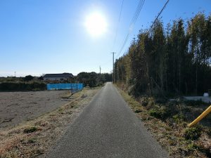 千葉県館山市犬石の不動産、土地、平砂浦、広い土地、立地は別荘地です