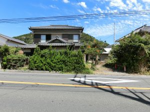 千葉県館山市船形の不動産、崖観音下の中古戸建て、移住、別荘、釣り拠点、南向き陽当り良好地