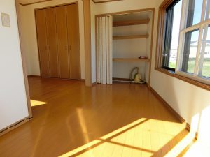 千葉県館山市正木の不動産、中古戸建て、平家、移住物件、この家何だか面白いです