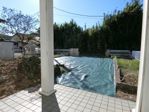 千葉県館山市笠名の不動産、中古戸建て、海望む、別荘、移住、室内を後に外を少し