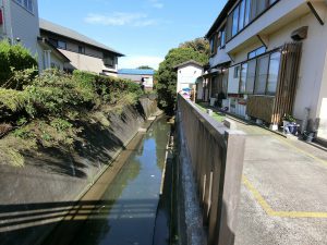 千葉県富津市小久保の不動産、戸建て、貸別荘、海の近く、ハゼとウナギが釣れるとか