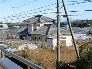 千葉県南房総市和田町花園の不動産、海近く、別荘、少しは海も見えますね