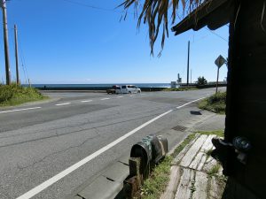 千葉県南房総市千倉町の不動産、中古戸建て、海が目の前、海一望、千倉ポイント、道路を渡って