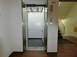 千葉県館山市洲崎の不動産、マンション、洲崎ロイヤル、別荘、移住、今回の部屋は２階の２０９
