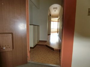 千葉県館山市洲崎の不動産、マンション、洲崎ロイヤル、別荘、移住、室内を見ていきましょう