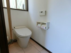千葉県鴨川市の不動産、別荘、鴨川サンクレメンテ、海望むオーシャンビュー、続いて１階のトイレ
