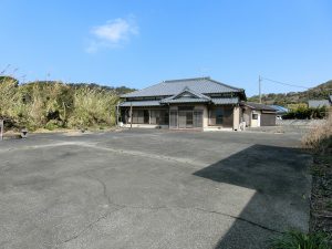 千葉県南房総市白浜町滝口の不動産、戸建て、間違いなく縄伸びあるな