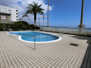 千葉県鴨川市前原の不動産、マンション、サンシティ吉田屋、別荘、プールもあるんですね