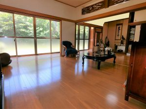千葉県館山市坂田の不動産、戸建て、海が近い、海が見える物件、次はお隣のリビングです