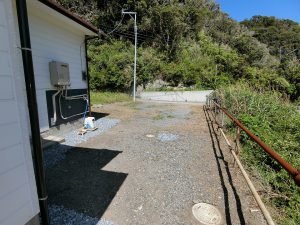 千葉県南房総市富浦町南無谷の不動産、戸建て、海望む高台別荘、移住、道路側を見てみよう