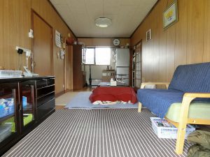 千葉県館山市那古の不動産、中古戸建て、移住物件、ＬＤは９帖半の広さです