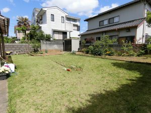 千葉県館山市那古の不動産、中古戸建て、移住物件、その庭に下りてきました