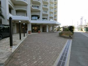 リゾートマンション鴨川グランドタワー、早速、館内に入ります