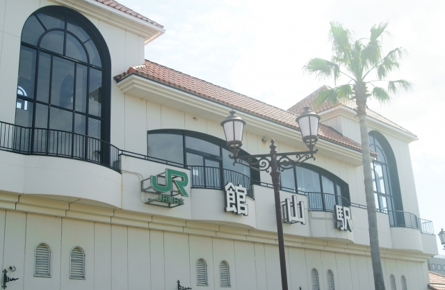 ＪR内房線、館山駅
