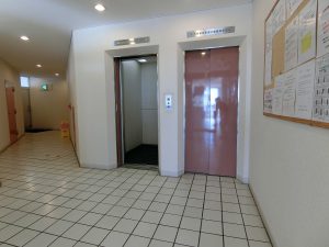 エレベーターホール