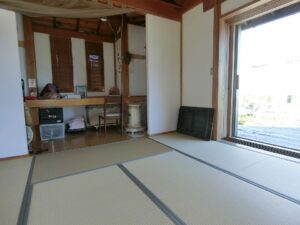 奥の収納部屋
