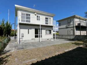 建物を南西方面から見た画像