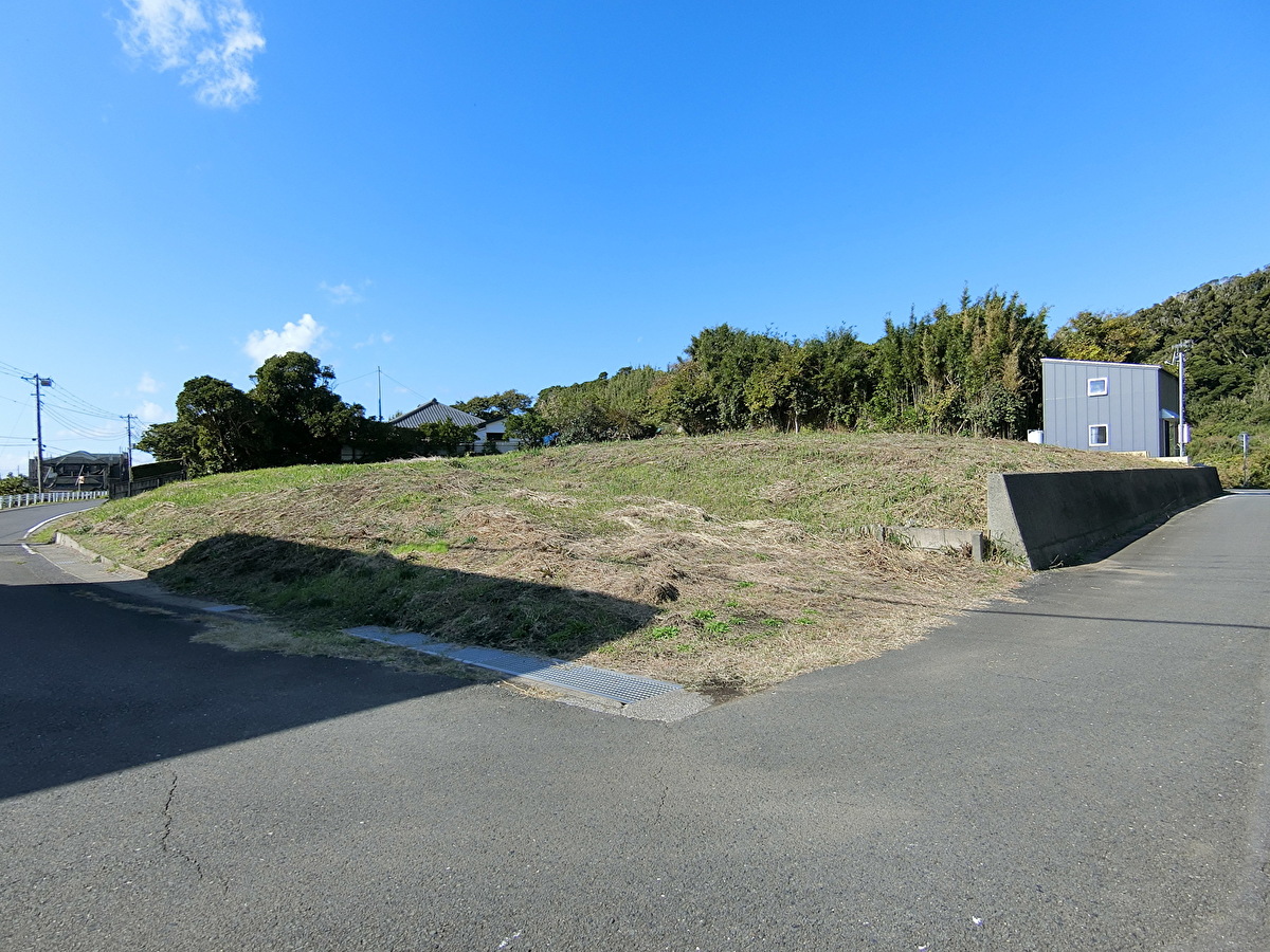 海遠望売地　南房総市白浜町白浜　1565.40㎡（473.53坪）　2980万円 サムネイル画像1