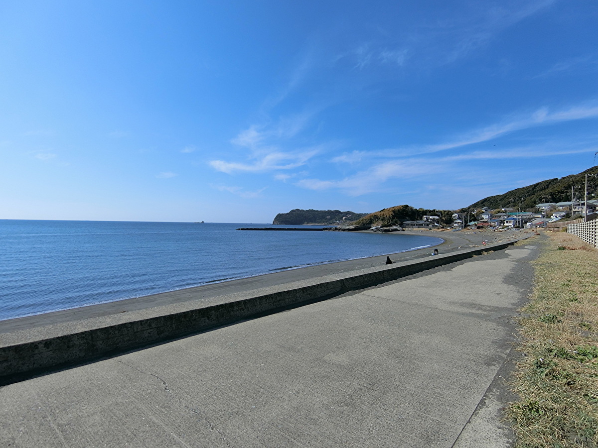 リノベ済み海浜売民家　館山市船形　1LDK　980万円 サムネイル画像2