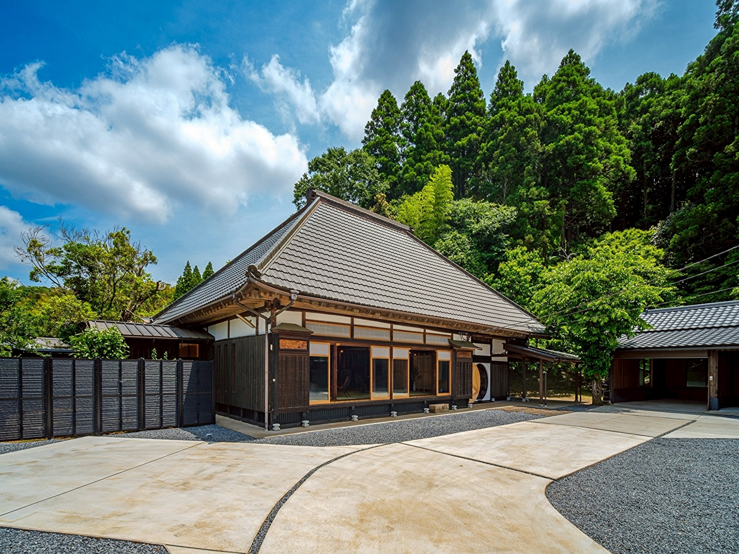 温泉付再生リノベ古民家 山武郡横芝光町新井 1SLDK他 1億7500万円 サムネイル画像1