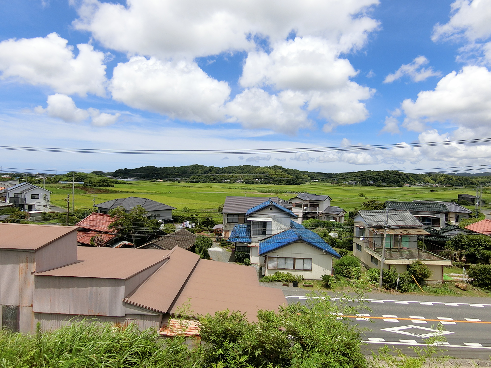 売家　館山市薗　4SSLDK　1480万円 サムネイル画像2