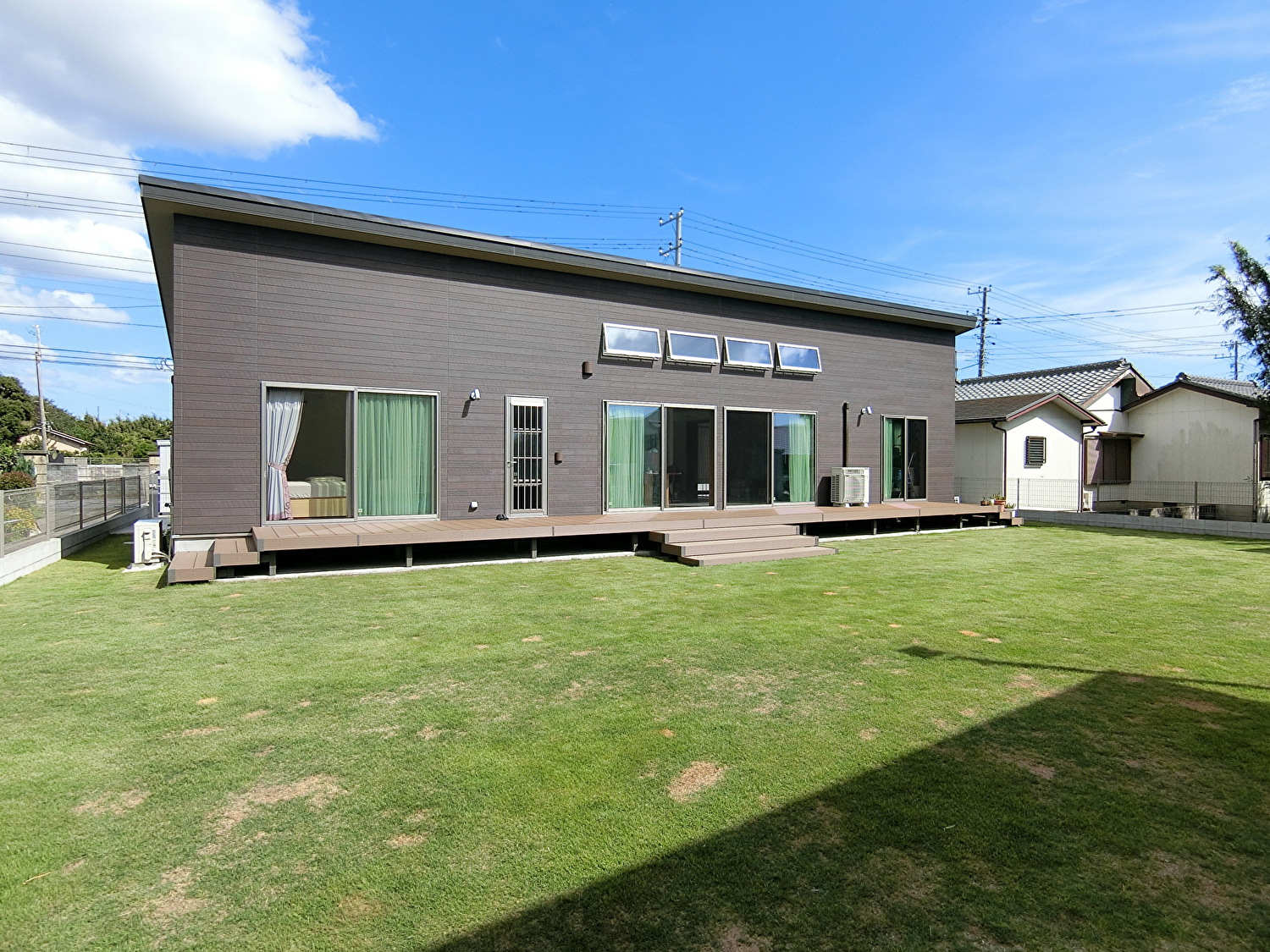 ガレージ付築浅売家　館山市那古　2SLDK　6800万円 サムネイル画像1