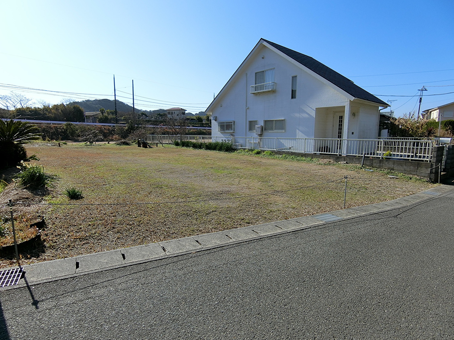 海浜売地　館山市塩見　343.50㎡（103.90坪）　850万円 サムネイル画像1