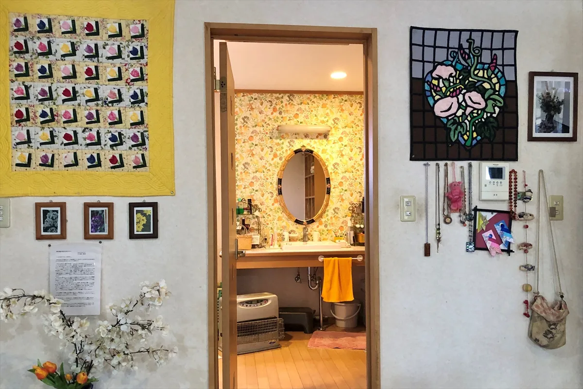 【洗面所。トイレやお風呂まで車椅子が通れる広さ】