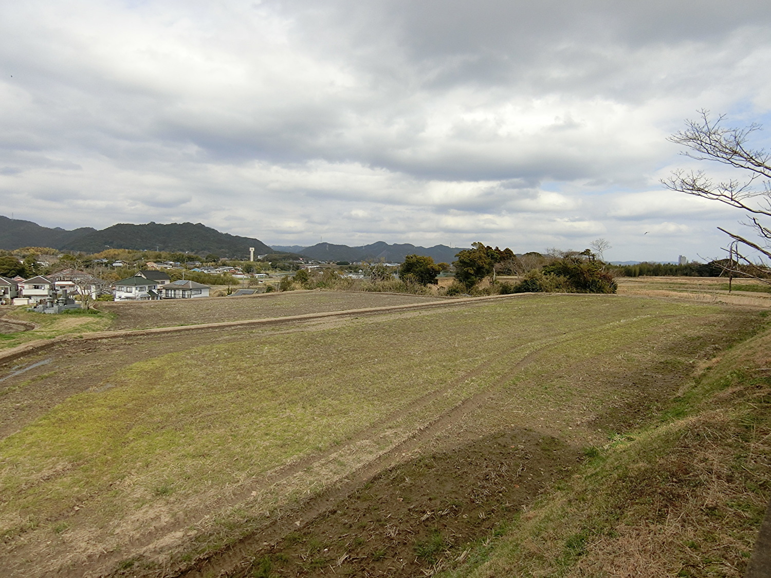 売家　鴨川市太尾　4SLDK　980万円 サムネイル画像2