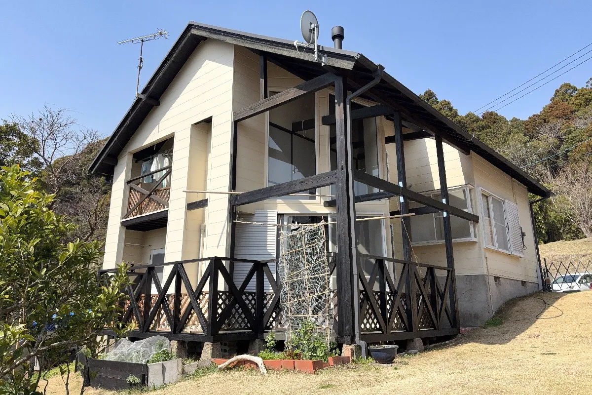 【傾斜を活かした住まい】