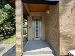 建物玄関口